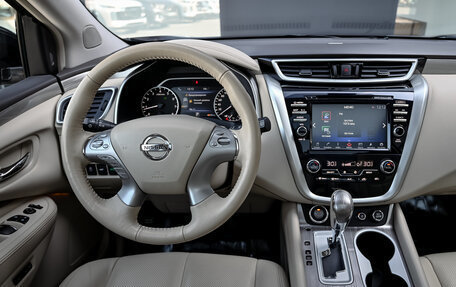 Nissan Murano, 2019 год, 2 900 000 рублей, 23 фотография