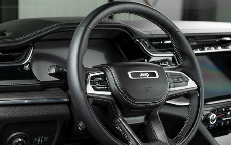 Jeep Grand Cherokee, 2023 год, 12 200 000 рублей, 9 фотография