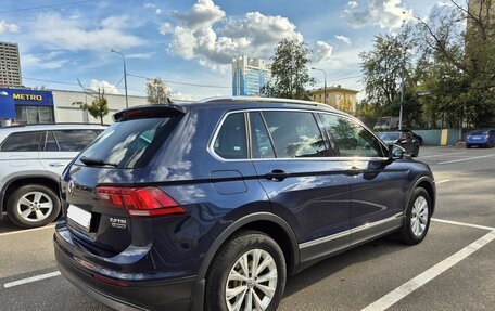 Volkswagen Tiguan II, 2017 год, 2 450 000 рублей, 5 фотография
