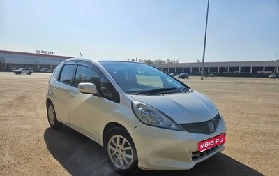 Honda Fit III, 2013 год, 750 000 рублей, 1 фотография