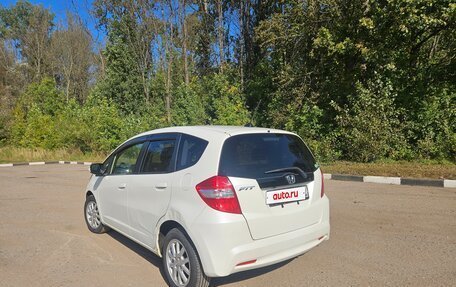 Honda Fit III, 2013 год, 750 000 рублей, 7 фотография