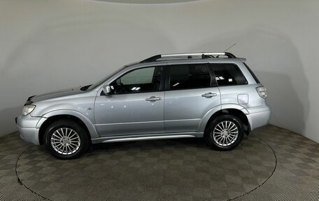 Mitsubishi Outlander III рестайлинг 3, 2006 год, 580 000 рублей, 5 фотография