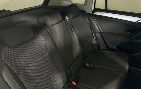 Volkswagen Tiguan II, 2020 год, 2 520 000 рублей, 15 фотография