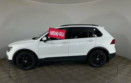 Volkswagen Tiguan II, 2020 год, 2 520 000 рублей, 5 фотография