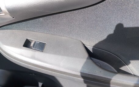 Toyota Corolla, 2011 год, 1 200 000 рублей, 6 фотография