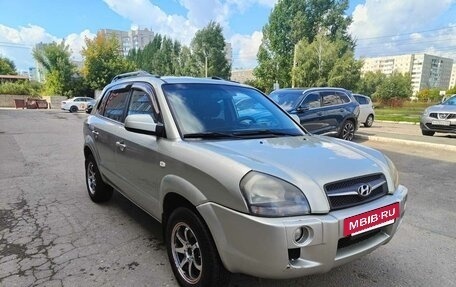 Hyundai Tucson III, 2008 год, 950 000 рублей, 2 фотография