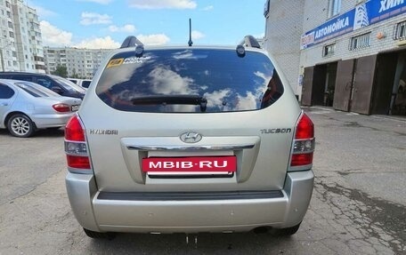Hyundai Tucson III, 2008 год, 950 000 рублей, 4 фотография