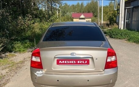 KIA Cerato I, 2004 год, 180 000 рублей, 5 фотография