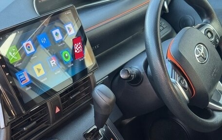 Toyota Sienta II, 2019 год, 1 300 000 рублей, 6 фотография