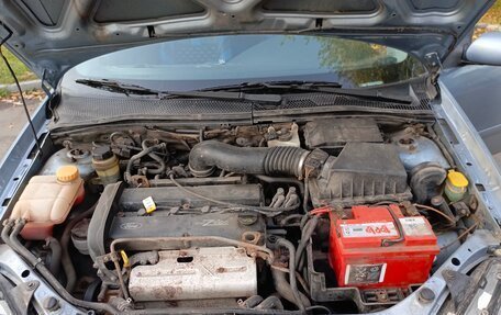 Ford Focus IV, 2004 год, 295 000 рублей, 10 фотография
