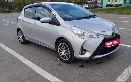 Toyota Vitz, 2017 год, 910 000 рублей, 7 фотография