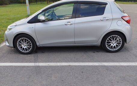 Toyota Vitz, 2017 год, 910 000 рублей, 23 фотография