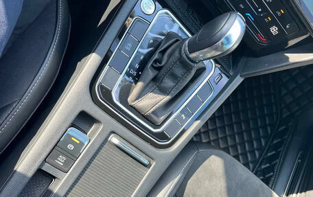 Volkswagen Passat CC, 2022 год, 2 800 000 рублей, 18 фотография