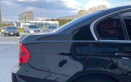 BMW 3 серия, 2006 год, 1 150 000 рублей, 24 фотография