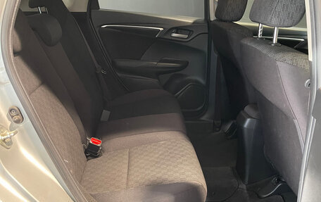Honda Fit III, 2013 год, 1 099 000 рублей, 10 фотография