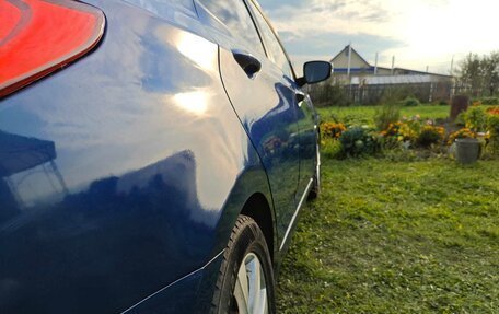 Hyundai Solaris II рестайлинг, 2011 год, 725 000 рублей, 11 фотография