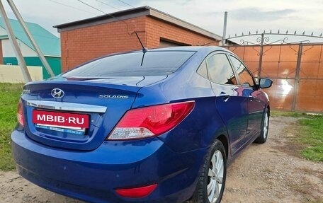 Hyundai Solaris II рестайлинг, 2011 год, 725 000 рублей, 4 фотография