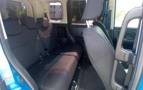 Toyota Roomy I, 2019 год, 1 070 000 рублей, 12 фотография