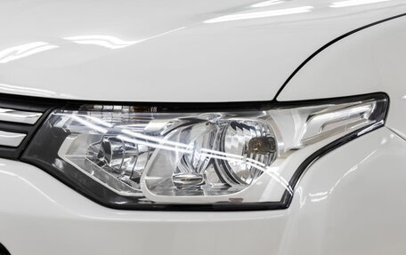 Mitsubishi Outlander III рестайлинг 3, 2012 год, 1 198 000 рублей, 10 фотография