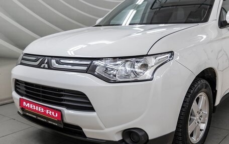Mitsubishi Outlander III рестайлинг 3, 2012 год, 1 198 000 рублей, 11 фотография