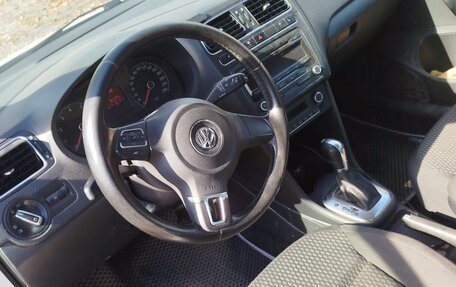 Volkswagen Polo VI (EU Market), 2012 год, 600 000 рублей, 5 фотография