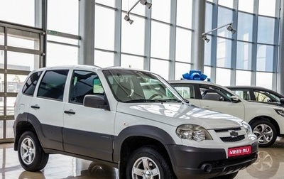 Chevrolet Niva I рестайлинг, 2018 год, 908 000 рублей, 1 фотография
