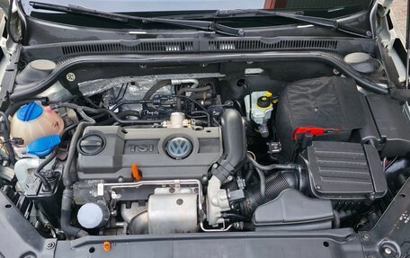 Volkswagen Jetta VI, 2011 год, 830 000 рублей, 5 фотография