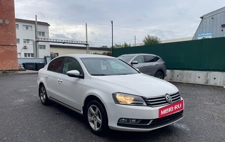 Volkswagen Passat B7, 2011 год, 799 000 рублей, 3 фотография