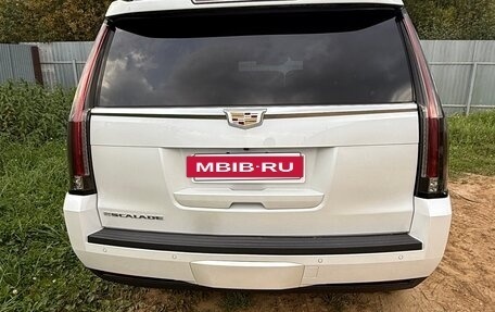 Cadillac Escalade IV, 2016 год, 4 270 000 рублей, 4 фотография
