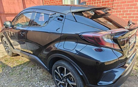Toyota C-HR I рестайлинг, 2017 год, 1 650 000 рублей, 5 фотография