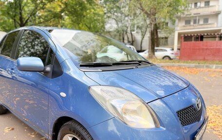 Toyota Yaris III рестайлинг, 2007 год, 649 000 рублей, 6 фотография
