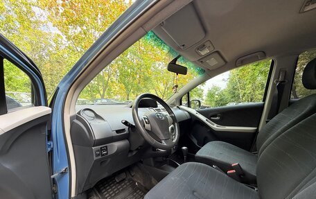 Toyota Yaris III рестайлинг, 2007 год, 649 000 рублей, 8 фотография