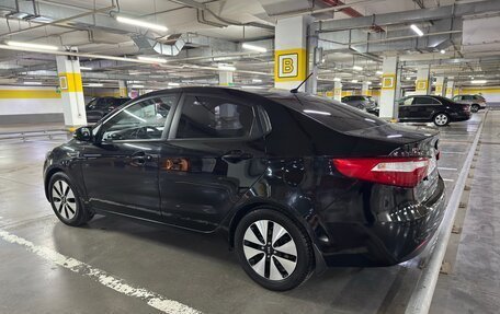 KIA Rio III рестайлинг, 2013 год, 1 000 000 рублей, 7 фотография