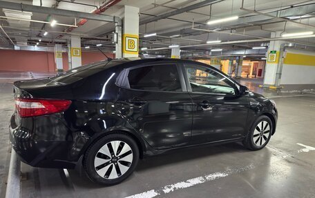 KIA Rio III рестайлинг, 2013 год, 1 000 000 рублей, 8 фотография