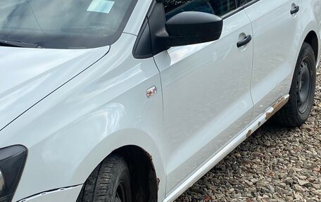 Volkswagen Polo VI (EU Market), 2018 год, 950 000 рублей, 1 фотография