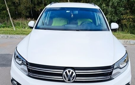 Volkswagen Tiguan I, 2012 год, 1 730 000 рублей, 1 фотография