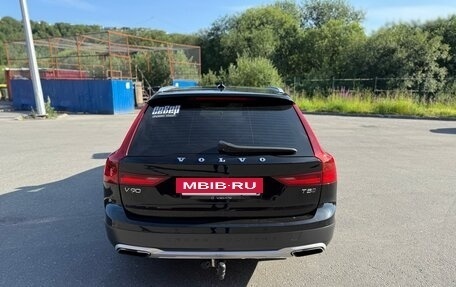 Volvo V90 Cross Country I рестайлинг, 2019 год, 3 800 000 рублей, 11 фотография