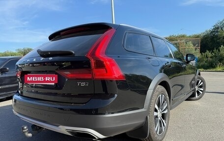 Volvo V90 Cross Country I рестайлинг, 2019 год, 3 800 000 рублей, 9 фотография