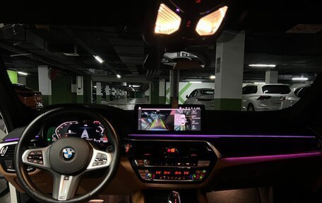 BMW 5 серия, 2021 год, 5 300 000 рублей, 9 фотография