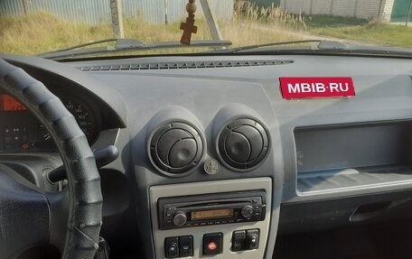 Renault Logan I, 2006 год, 175 000 рублей, 7 фотография