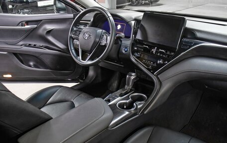 Toyota Camry, 2023 год, 3 898 000 рублей, 11 фотография