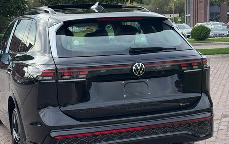 Volkswagen Tiguan, 2025 год, 4 890 000 рублей, 6 фотография