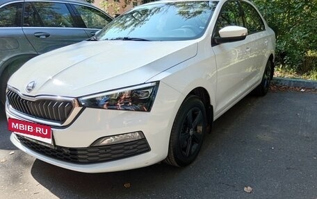 Skoda Rapid II, 2020 год, 1 550 000 рублей, 2 фотография