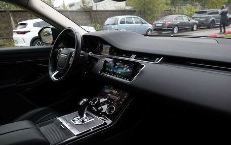 Land Rover Range Rover Evoque II, 2020 год, 3 899 000 рублей, 10 фотография