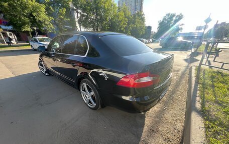 Skoda Superb III рестайлинг, 2011 год, 740 000 рублей, 7 фотография
