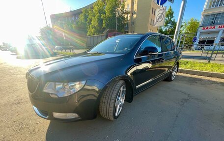 Skoda Superb III рестайлинг, 2011 год, 740 000 рублей, 22 фотография