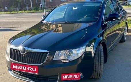 Skoda Superb III рестайлинг, 2011 год, 740 000 рублей, 13 фотография
