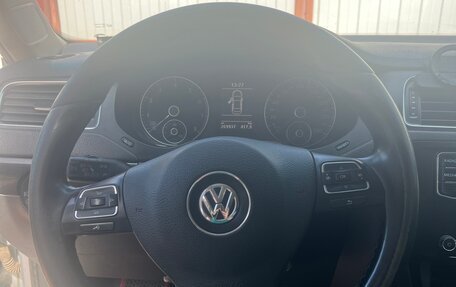 Volkswagen Jetta VI, 2012 год, 850 000 рублей, 2 фотография