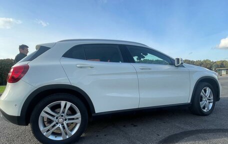 Mercedes-Benz GLA, 2016 год, 2 800 000 рублей, 3 фотография
