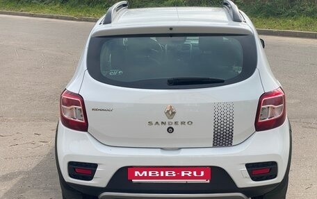 Renault Sandero II рестайлинг, 2017 год, 930 000 рублей, 4 фотография